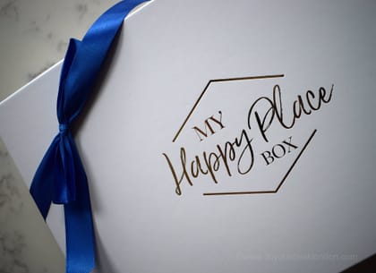 MyHappyPlaceBox: virtual travels for true happiness!