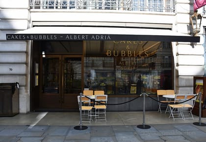 Cakes & Bubbles: a Michelin-Star brunch in Piccadilly!