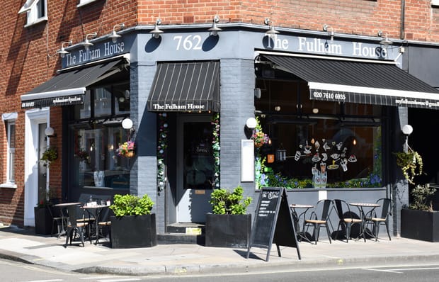 The Fulham House: a must-visit Mediterranean restaurant in London!