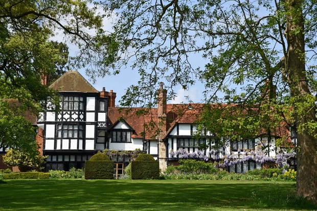Ascott House & Gardens: one of England’s most elegant country estates